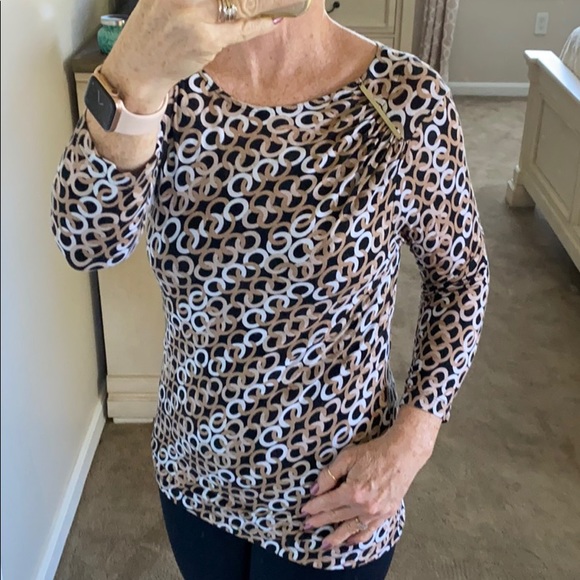 Dana Buchman three quarter length sleeve top - Picture 2 of 10